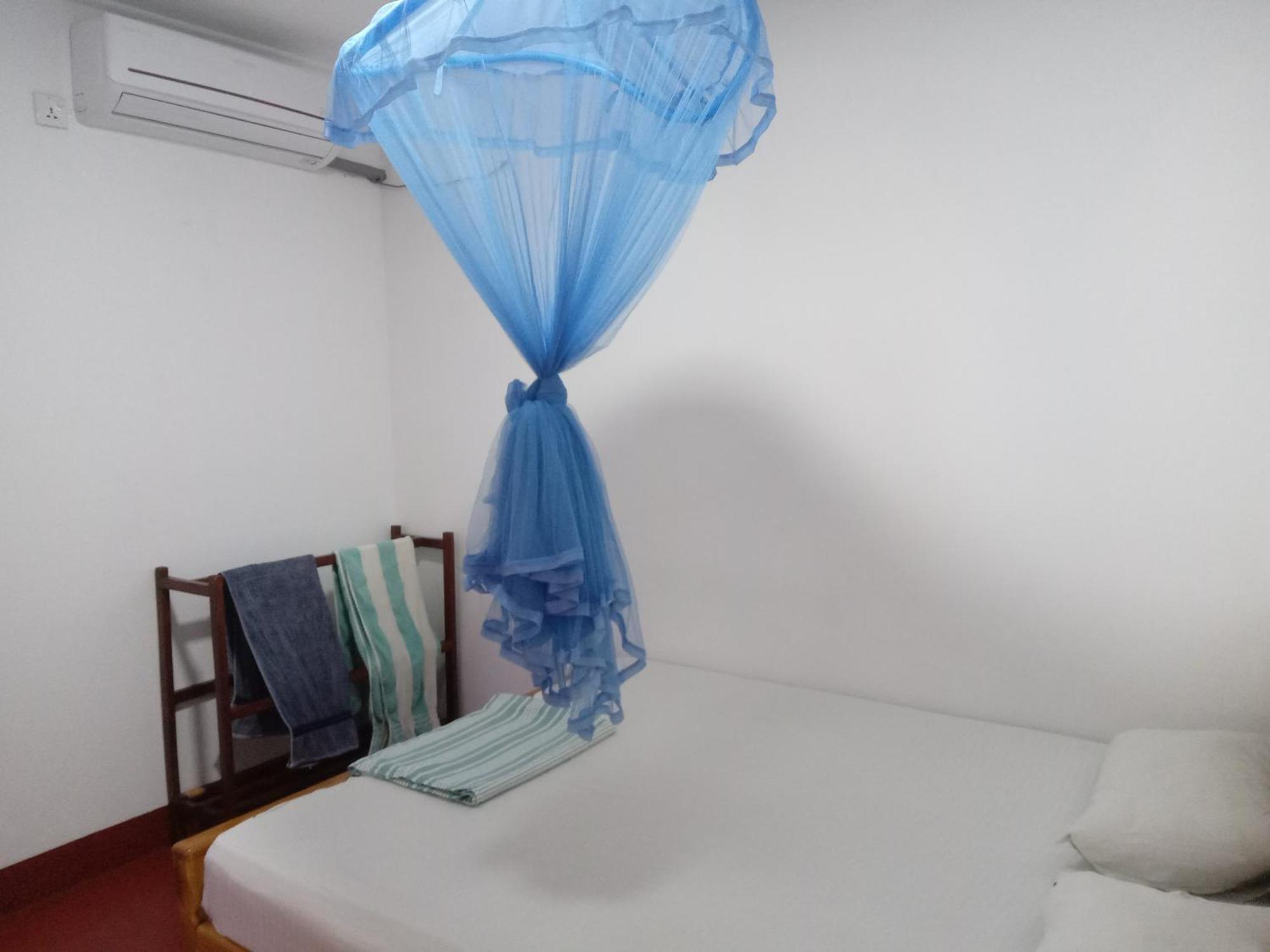 Vibushan Guest House Nilaveli Buitenkant foto