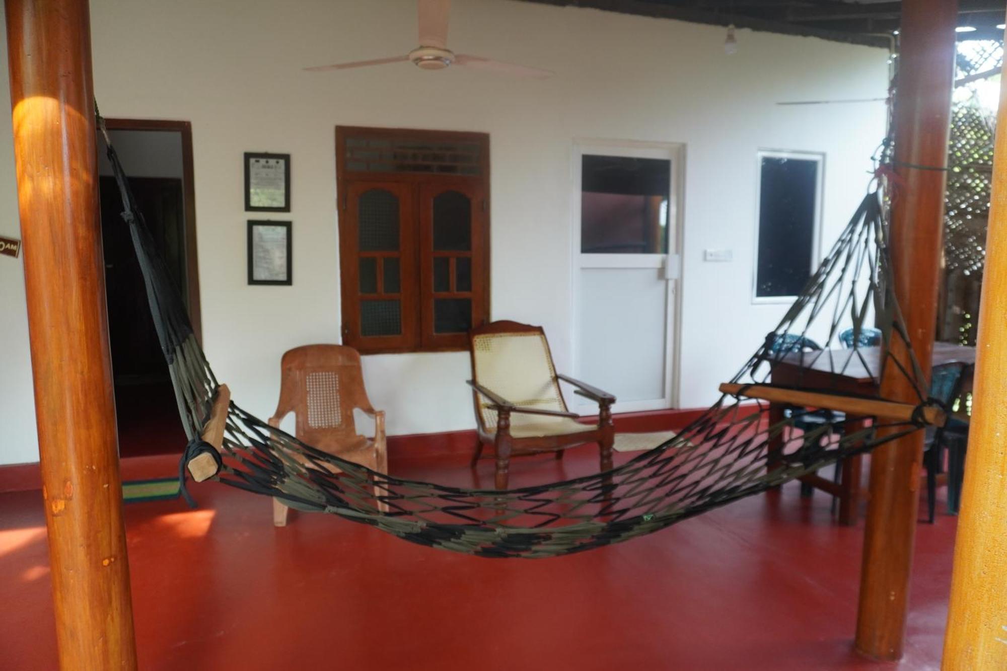 Vibushan Guest House Nilaveli Kamer foto